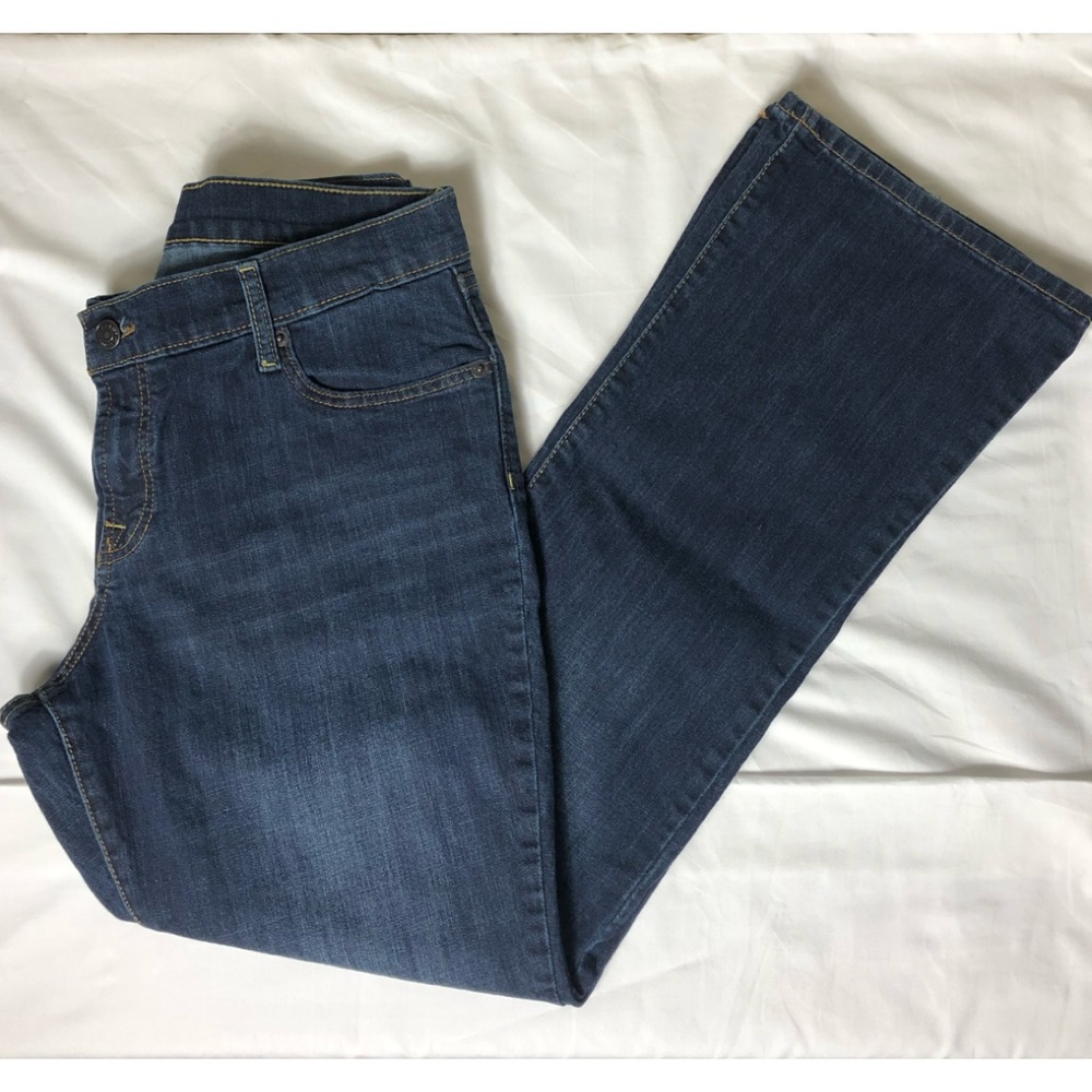 Old Navy The Flirt Bootcut Jeans
